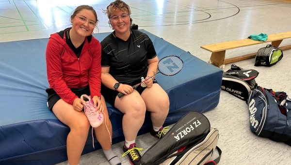 2. Badmintonteam starten nach Aufstieg mit Doppelsieg in die neue Saison