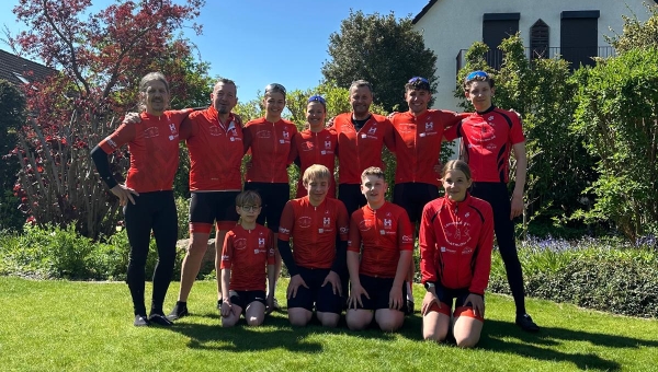 Sonniger Saisonstart der Lehrter Triathleten
